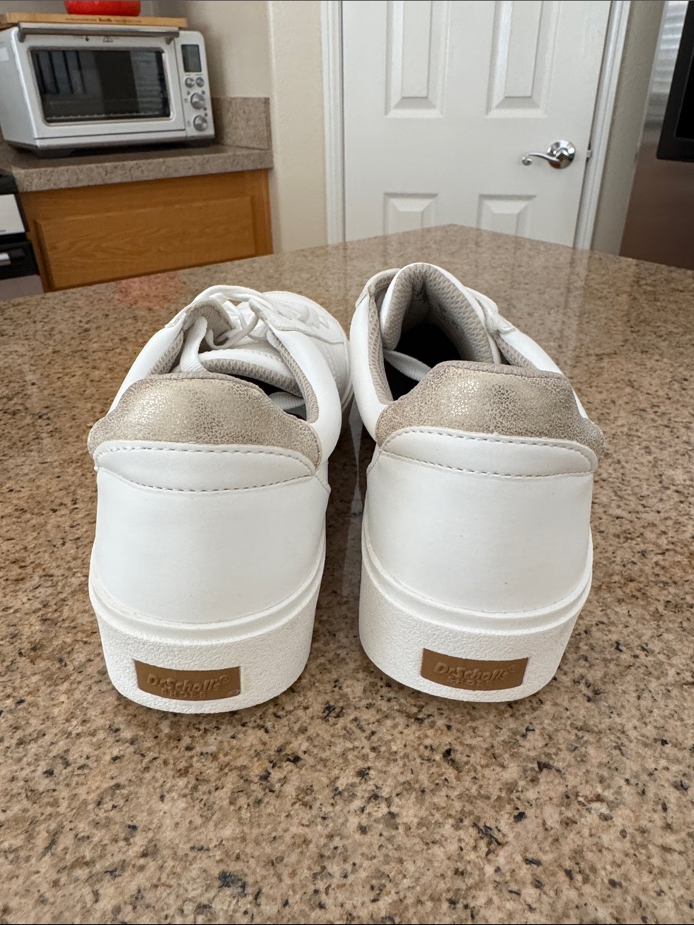 Dr. Scholl's Madison Lace White Sneakers with Bronze Accent Size 9 | NEW no box - Picture 5 of 11